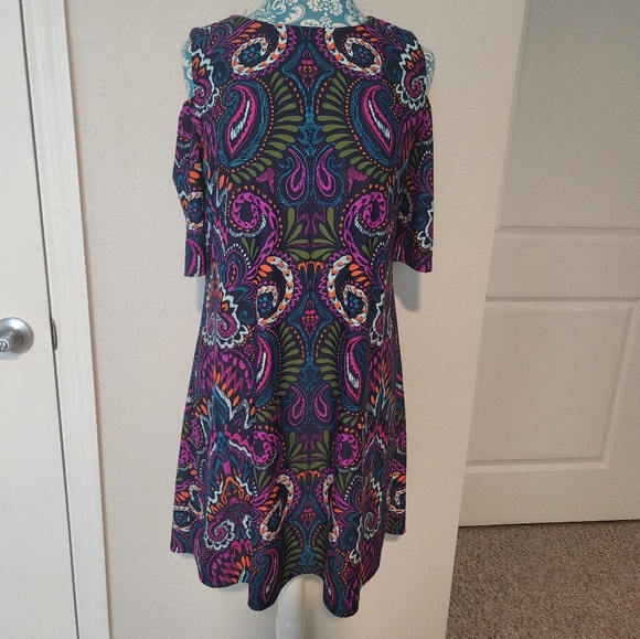 Jude connally dresses - Picture 3 of 8